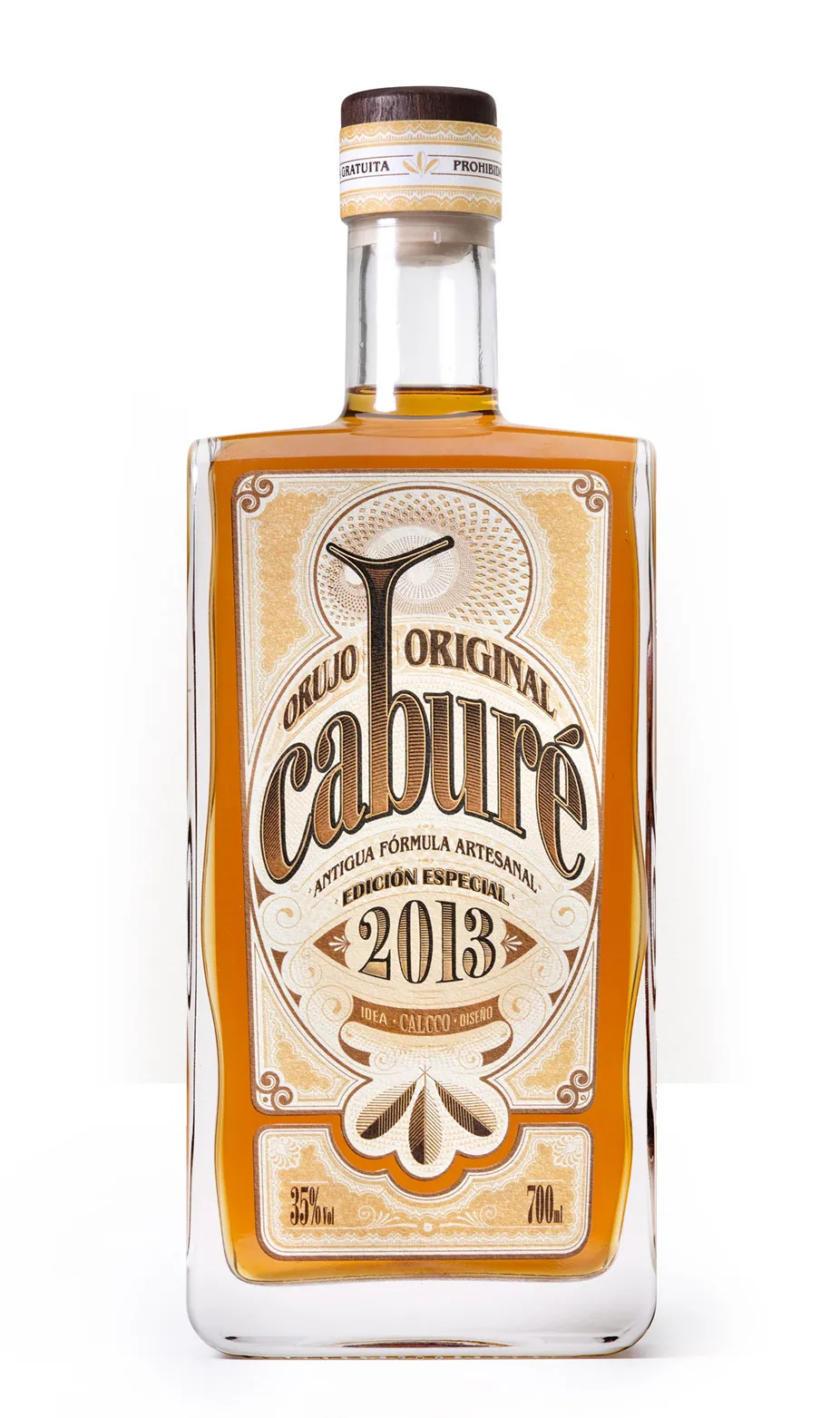 Silueta de la botella de Caburé, orujo de edición limitada en un packaging exclusivo con estuche de madera.