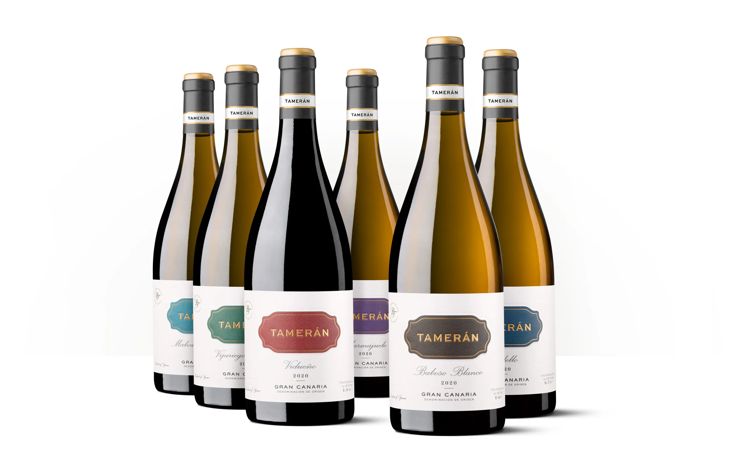 Siluetas de seis botellas de Tamerán, vinos blancos y tinto con etiquetas de distintos colores para identificar cada variedad.