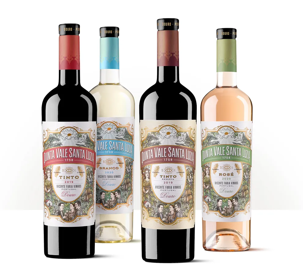 Siluetas de cuatro botellas de Quinta Vale Santa Luzia, vinos del Douro con etiquetas ilustradas de inspiración portuguesa.