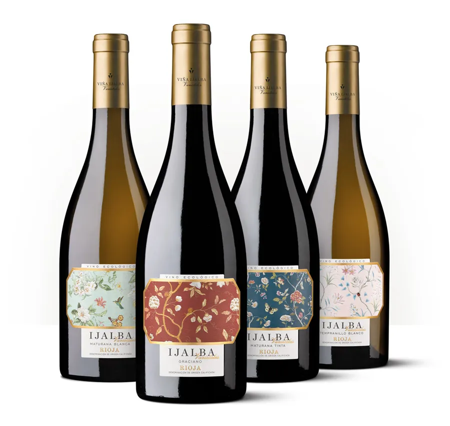 Siluetas de cuatro botellas de Ijalba Varietales, vinos ecológicos de variedades minoritarias de Rioja.