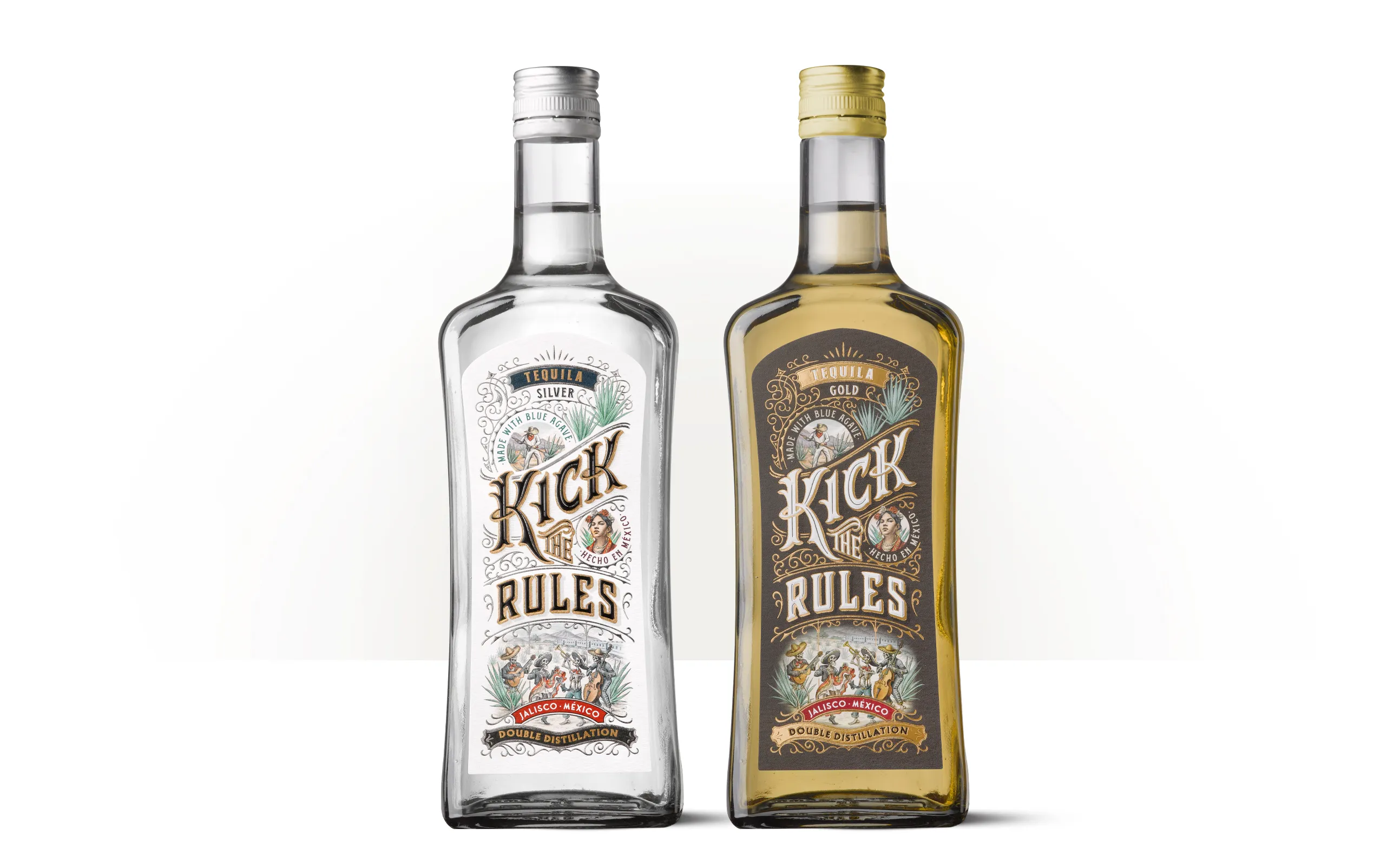 Siluetas de dos botellas de tequila Kick The Rules, una transparente y otra ámbar, con etiquetas de inspiración mexicana.