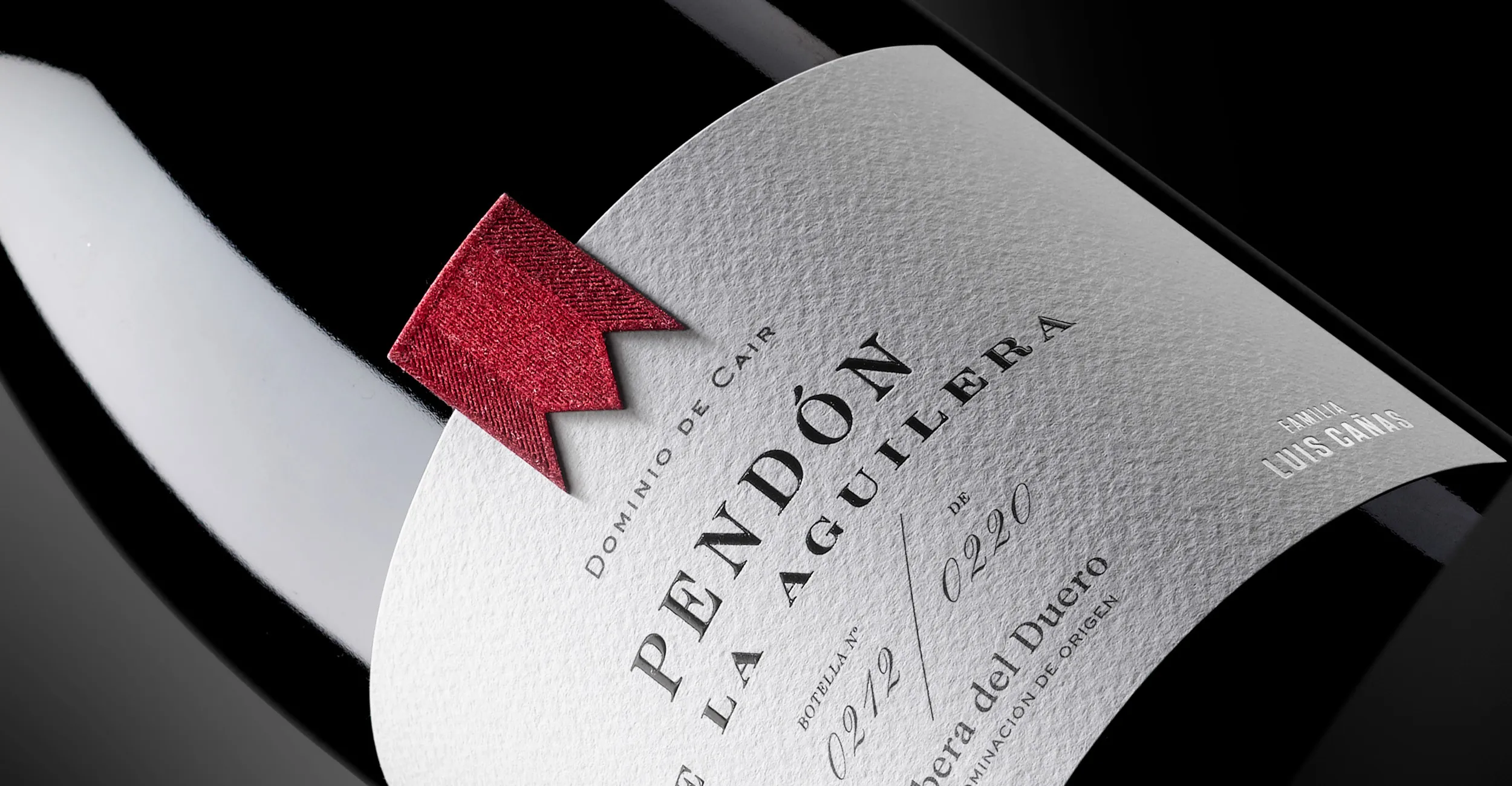 Detalle del diseño de packaging de Pendón de la Aguilera.