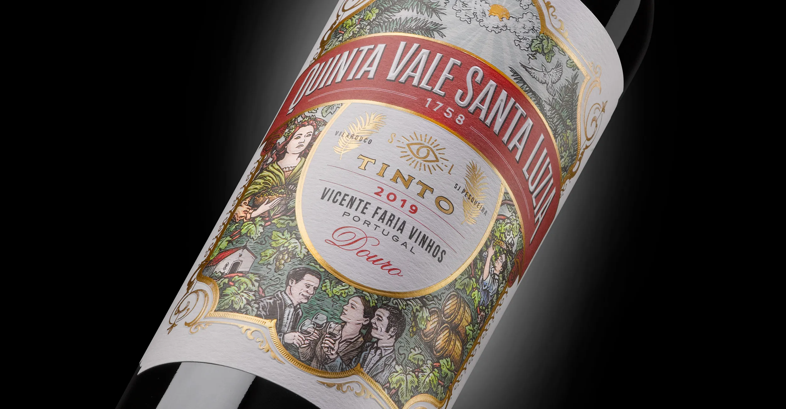 Detalle del diseño de packaging de Quinta Vale Santa Luzia.