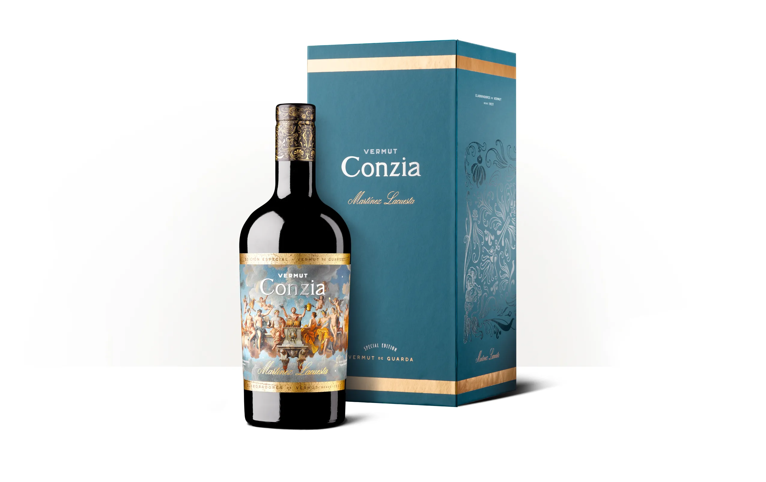 Silueta de una botella de vermut Conzia junto a su estuche azul y dorado.