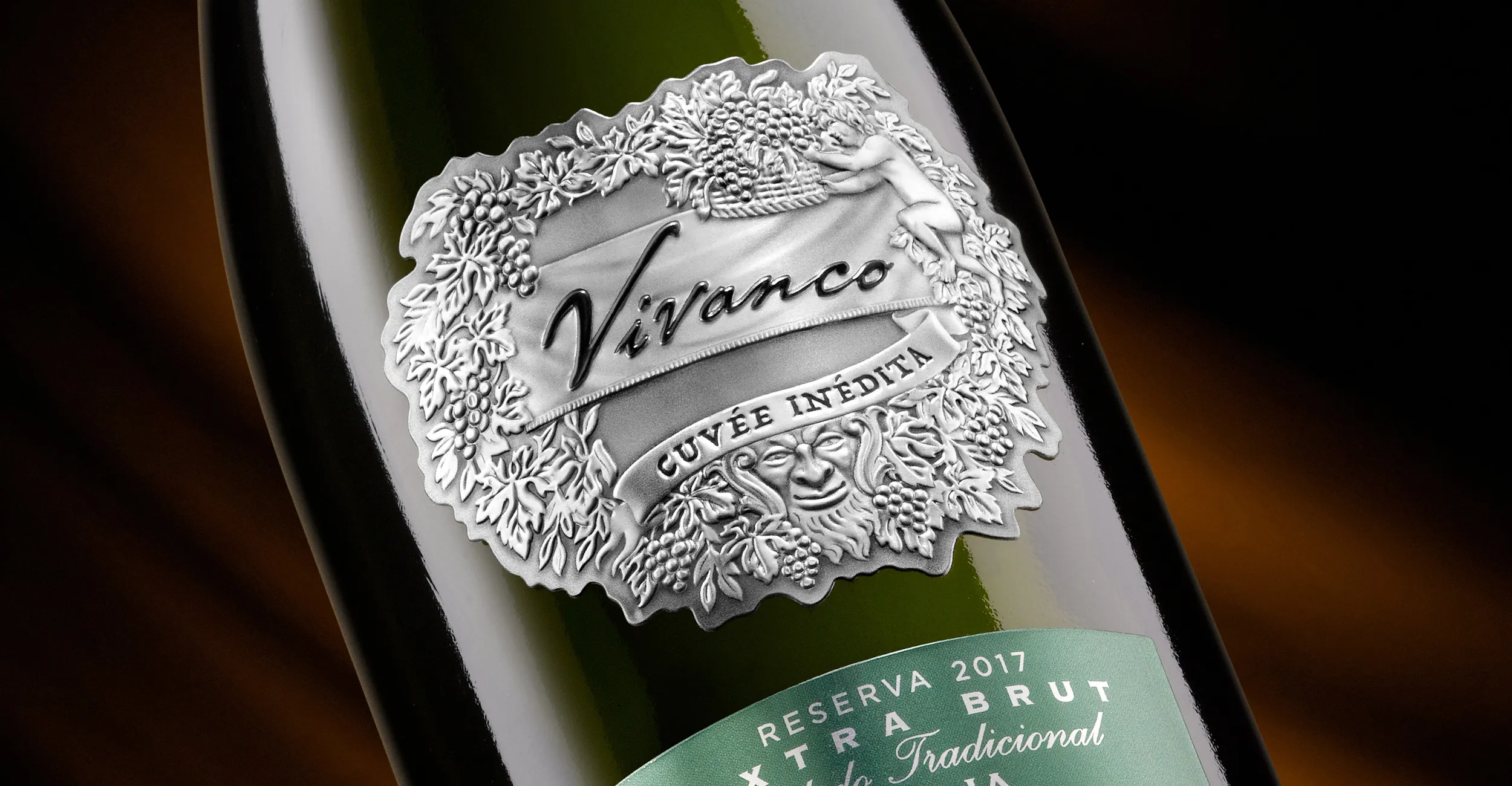 Detalle del diseño de packaging de Vivanco Cuvée Inédita.